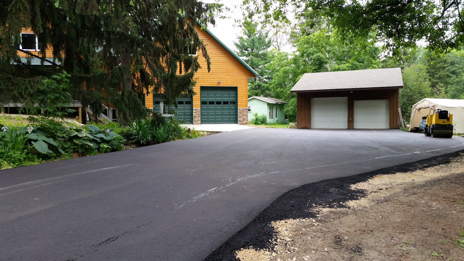 New Asphalt Driveway installed by United Paving Company